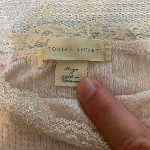 Victoria’s Secret lace trim tank and matching bikini panty size Large - Picture 6 of 7